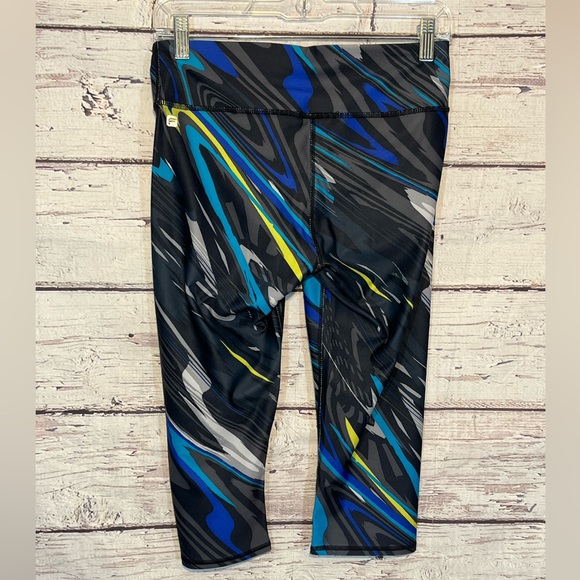 FABLETICS Leggings Capri Printed-Small - Picture 2 of 2